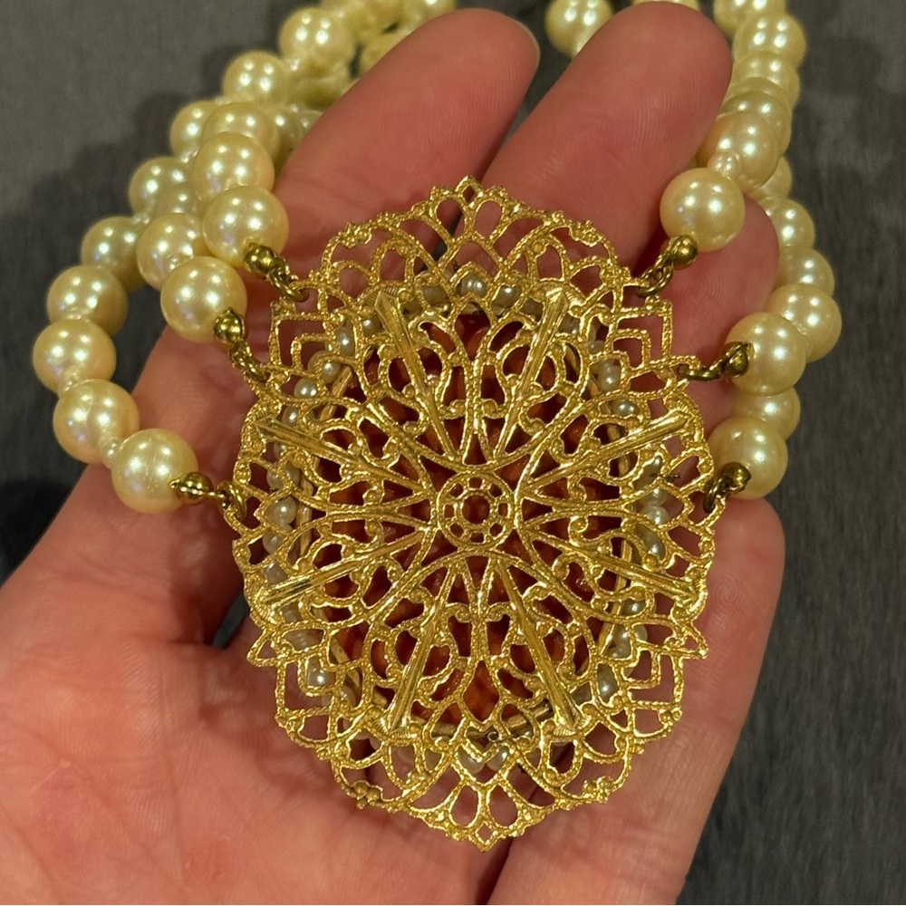 RARE Miriam Haskell Cameo Necklace - Picture 8 of 16